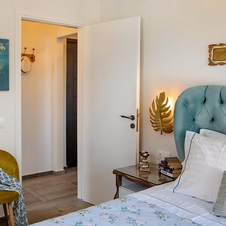 Sea Front Suite "Sea Tales" Gaios Ngoại thất bức ảnh
